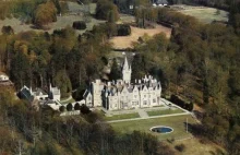 Piękny opuszczony zamek w Belgii