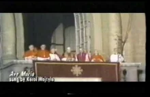 Karol Wojtyła śpiewa Ave Maria