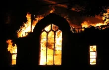 Muzułmanie spalili w Rosji kolejne cerkwie