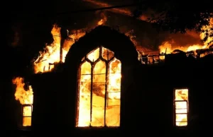 Muzułmanie spalili w Rosji kolejne cerkwie