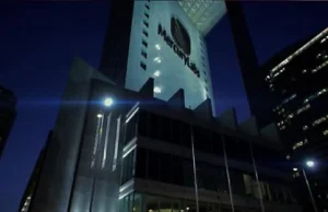 "Mercury Labs" w "The Flash" odc 18 jest w hotelu Intercontinental w Wawie