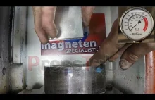 Magnes neodymowy(60x60x30) vs prasa hydrauliczna.