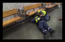 Szwecja - na stacji metra stabilnie.