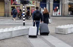 W Amsterdamie ustawiono betonowe zapory na wypadek zamachu