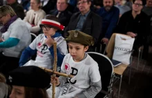 Młodzież nie zna faktów dot. historii Polski. Noszą w sobie emocję „My, ofiary”