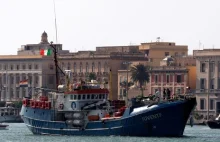 Włochy: Śledztwo przeciw organizacjom ratującym migrantów