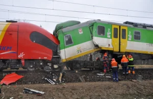 Zderzenie dwóch pociągów w Warszawie Wesołej