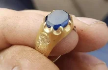 Brytyjczyk znalazł pierścień z XV wieku w lesie Sherwood