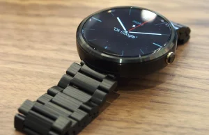 Zegarek Moto 360 w końcu debiutuje na rynku