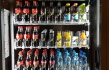 Ze sklepów w całej Polsce wycofano Coca-colę Light. Koncern wyjaśnia