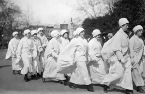 Femen 1913 (demonstracje feministek sprzed stu lat)