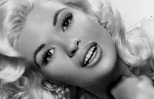 Jane Mansfield – zmysłowy pin-up, satanizm i konkurencja Marilyn Monroe