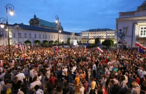 Astroturfing może być elementem rosyjskiej operacji specjalnej przeciwko Polsce