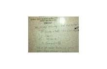 Napisane na ścianie w toalecie na wydziale matematyki [PIC]