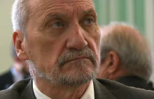 "Cieszę się z każdej kontroli". Macierewicz o doniesieniach o audycie w MON