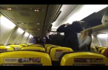 Awaria Samolotu Ryanair na trasie Londyn Stansted - Gdańsk Lech Wałęsa