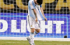 Messi przechodzi na emeryturę.