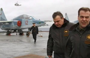 Rosyjski lotniskowiec Admirał Kuzniecow już u wybrzeży Syrii