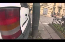 Polski mistrz parkowania na dwa palce