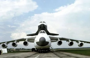 Rocznica oblotu największego samolotu transportowego na świecie