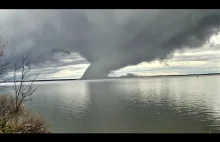 Epic Waterspouts in the World Caught on Video