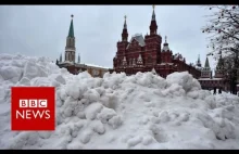 Jak Moskwa radzi sobie z potężnymi opadami śniegu?
