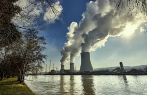 Ponad 60 procent Polaków popiera budowę elektrowni jądrowej