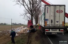 Kurier Inowrocławski - TIR pełen sera zdmuchnięty przez wiatr - Inowrocław...