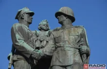 Legnica: Miasto oddaje pomnik wdzięczności dla Armii Radzieckiej