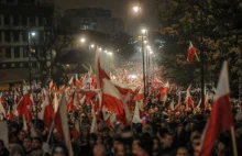 Ataki na uczestników Marszu Niepodległości. Akcja policji w całym kraju .