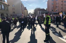 Ulicamu Lublina przeszedł protest przeciw przyłączeniu do miasta 7 wsi .