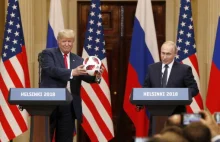 Trump dostał od Putina piłkę z chipem w środku!