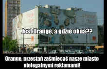 Orange kontynuuje okupację Warszawy