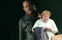 Negan z „The Walking Dead” został „zaorany” przez staruszkę