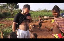 Isolated African tribe Hamar surprised white man