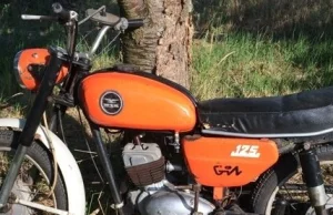 Odnowienie zabytkowego motocykla WSK 125 Gil z 1977 roku. Crowdfunding