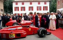 Jan Paweł II Ferrari | Papież na pielgrzymce w Maranello | - Magazyn Motór