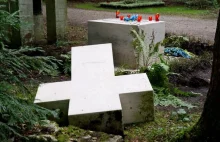 Reuters: Grave of Ukrainian nationalist Stepan Bandera vandalized in...