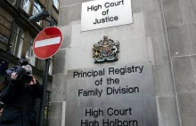 UK: Sąd rozpatruje pozew mężczyzny o zwrot kosztów poniesionych na dziecko