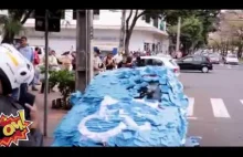 Guy Who Parked His Car In Handicapped Parking Space Gets What He Deserved