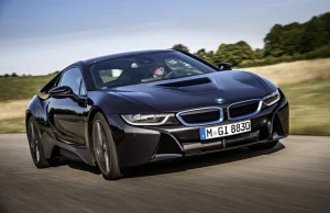 Kierowca testowy rozbił prototypowe BMW i8 za ponad milion