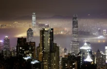 Kura w kagańcu: piętnaście lat rządów komunistycznych Chin w Hongkongu