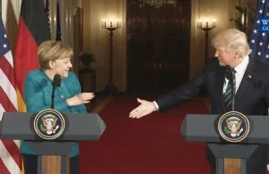 Handshake! Prowokacja mass mediów wobec Trumpa