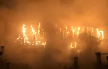 Nocny pożar pomostu w Trzebieży. Policja szuka sprawców podpalenia