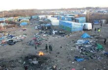 Francja - Rzeź w obozie dla uchodźców w Calais. Sudańczycy kontra Afgańczycy