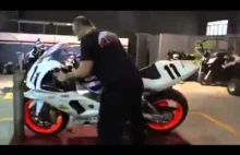 Jak zrobić ogień z wydechu w motocyklu