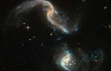 Kosmiczny Teleskop Hubble'a sfotografował dwie łączące się galaktyki