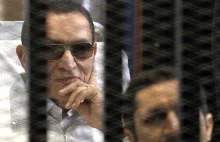 Procesy liderów Bractwa Muzułmańskiego i Hosniego Mubaraka odroczone
