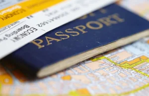 Najsilniejsze paszporty. Henley Passport Index. Do ilu krajów Polacy...