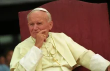 Franciszek: Jan Paweł II kazał Ratzingerowi zataić nadużycia seksualne